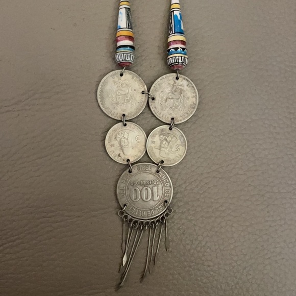 Vintage artisan Peruvian coin necklace - Picture 2 of 3
